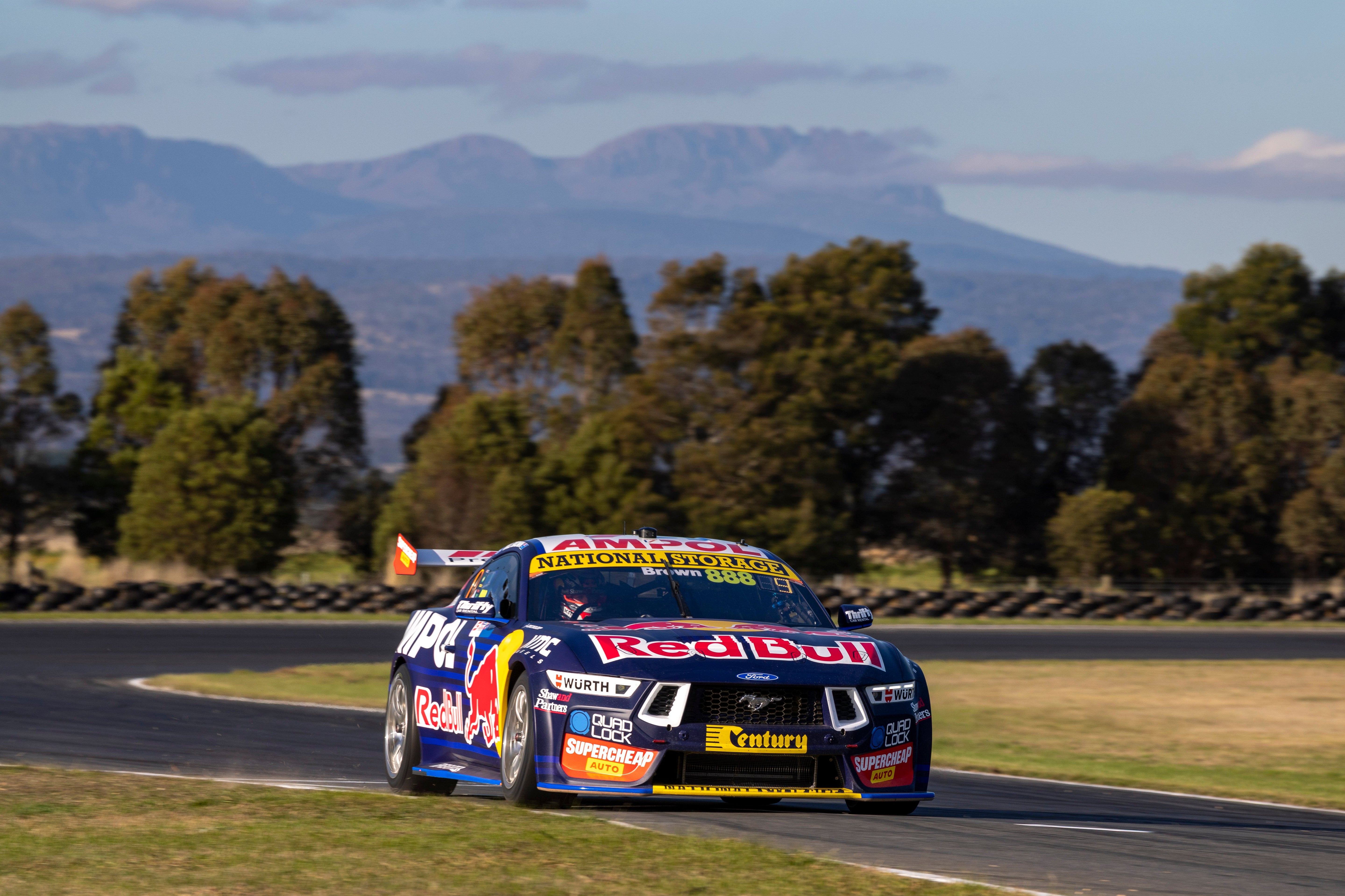 Will Brown Builds Tassie Momentum at Tasmania Super 440