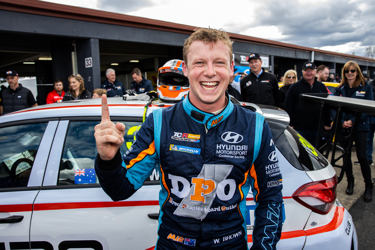 Brown Claims Inaugural TCR Australia Title